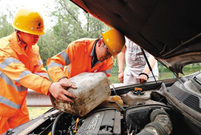 山海关区剑阁道路救援